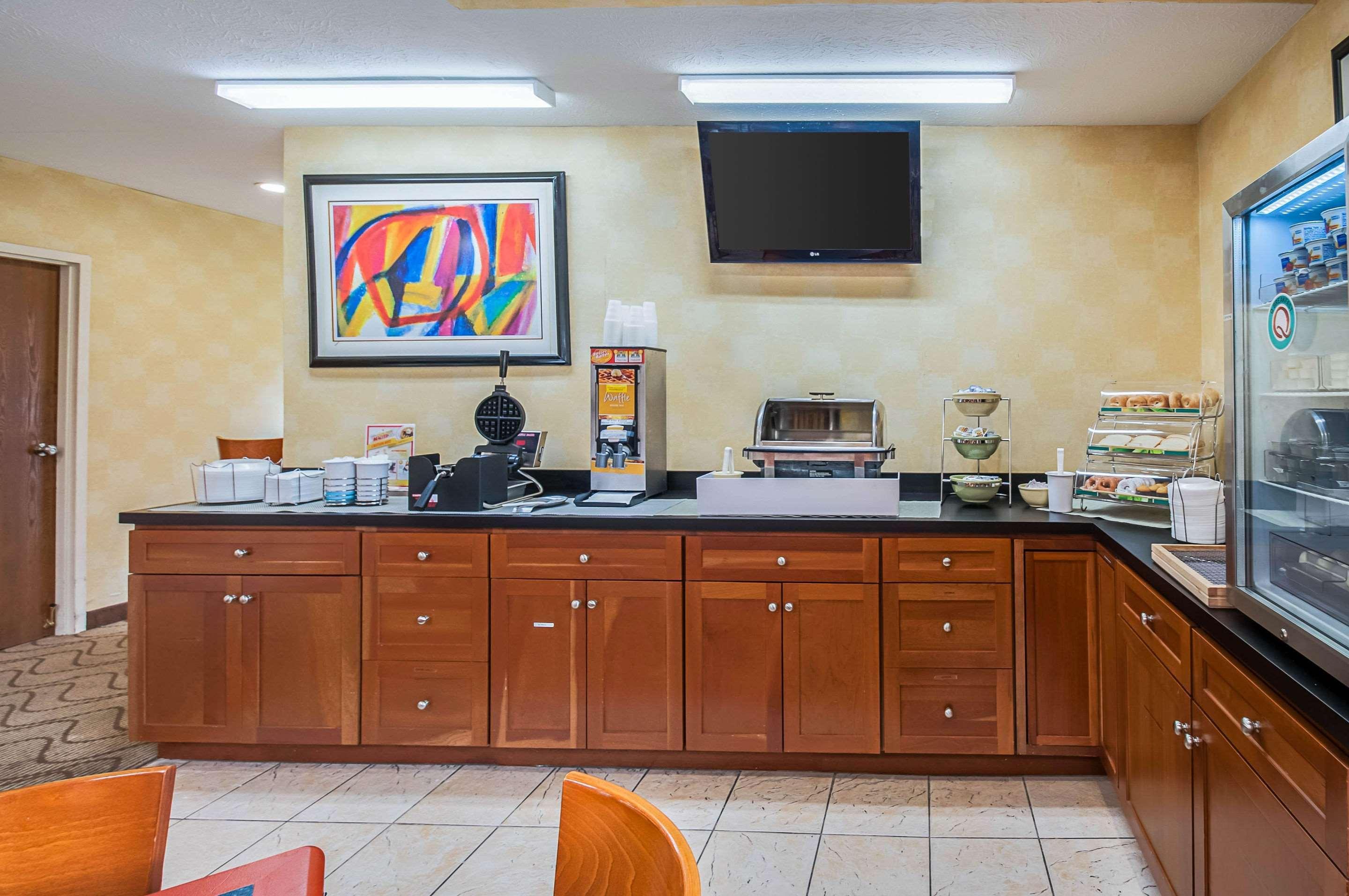 Quality Inn Солсбері Екстер'єр фото